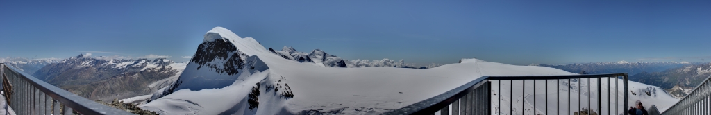 Klein Matterhorn - View north and east